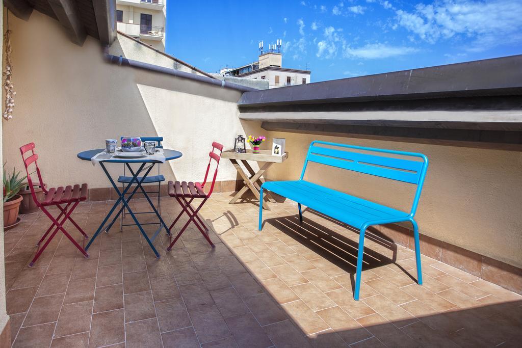 Appartamento Delle Pergole Palermo Bagian luar foto
