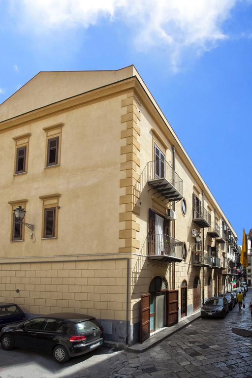 Appartamento Delle Pergole Palermo Bagian luar foto